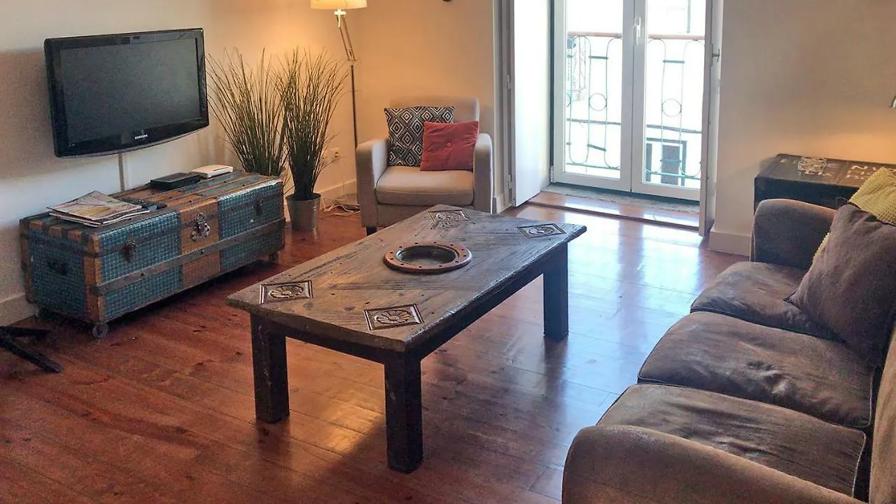 ליסבון Manuel Bernardes Apartment פורטוגל